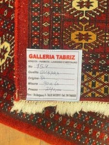 Galleria Tabriz - Tappeti in vendita. Etichetta su tappeto fantasia della Galleria Tabriz con dettagli scritti a mano: N. 154, Qualita: OUKARA, Origine: P.A., Misura: 291 x 81, Prezzo: 2480 €. Bozza automatica disponibile per l'anteprima.